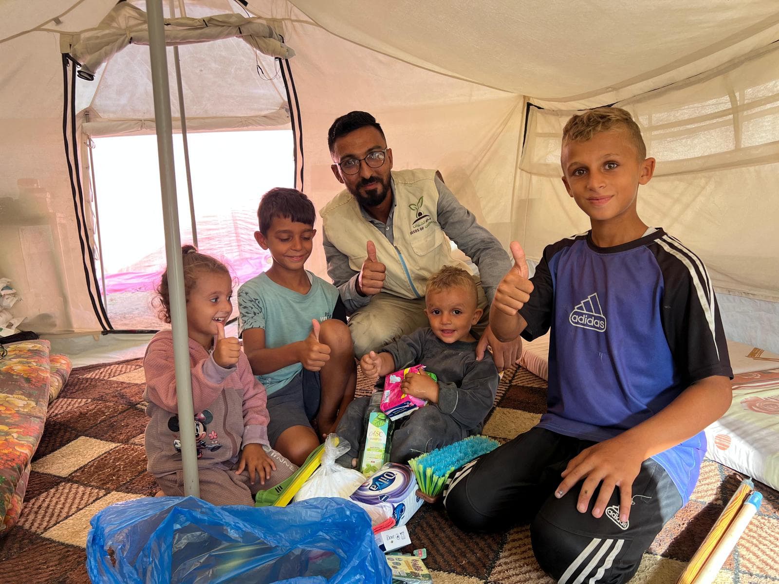 🌿 Hygiene & Cleaning Supplies