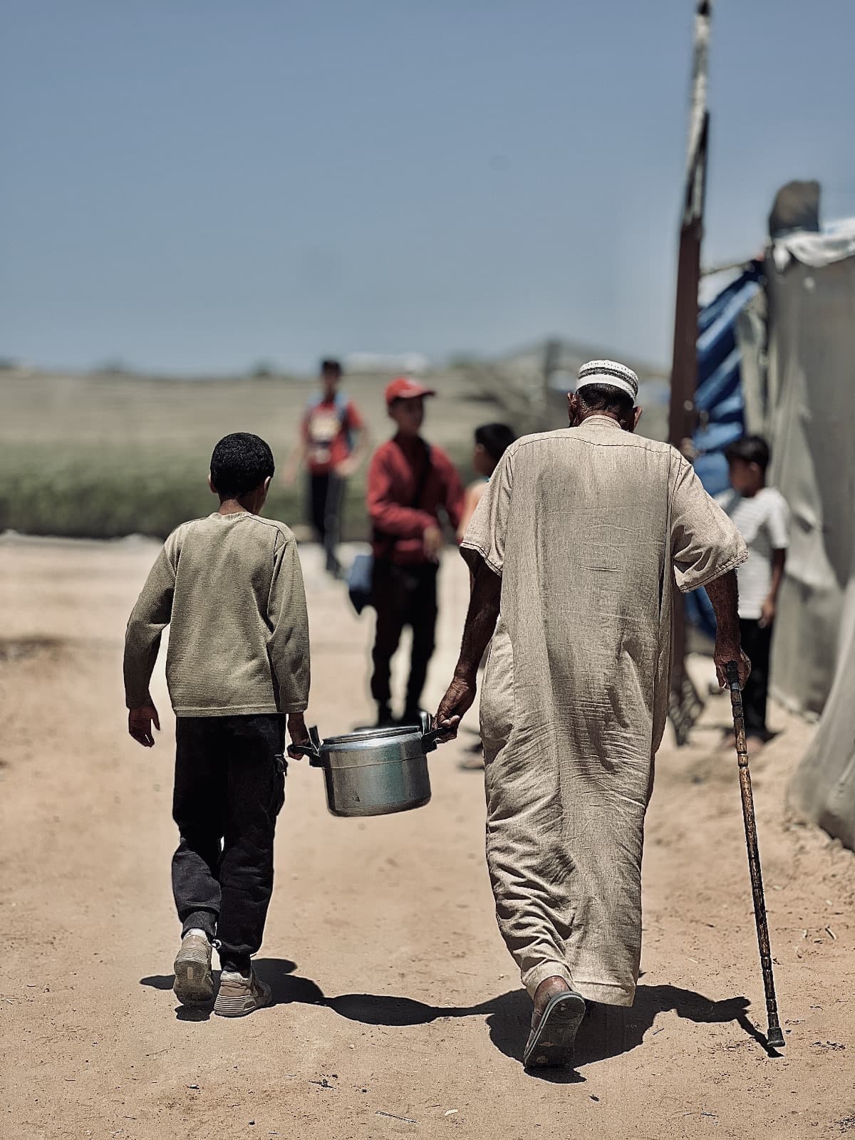 £2,500 Hot Meals Project